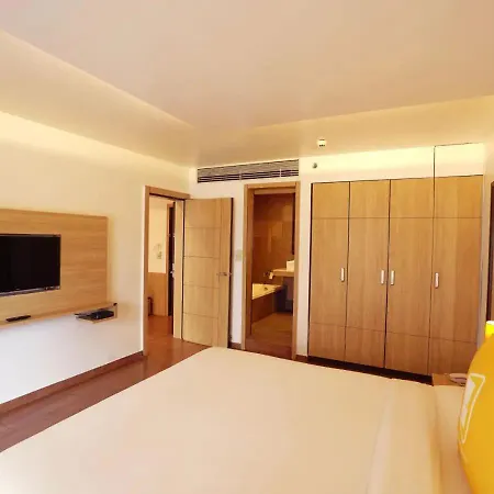 Bloomsuites L Calangute Room photo