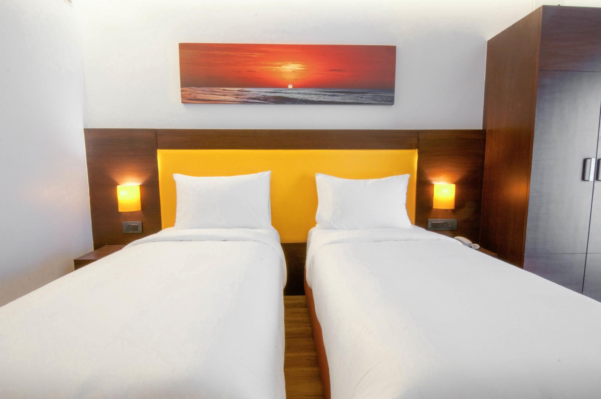 Hotel Bloomsuites L