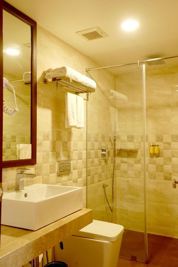 Hotel Bloomsuites L Calangute